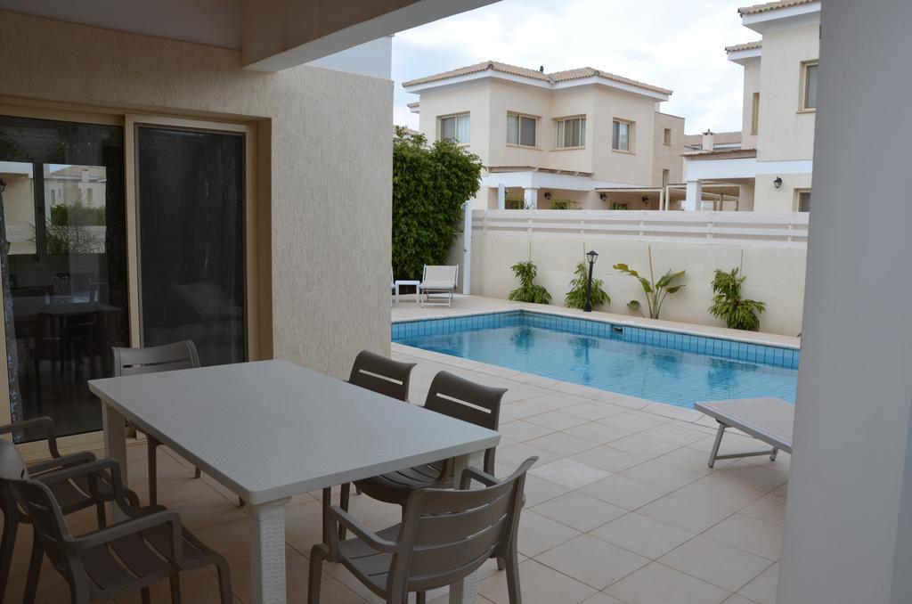 Anthorina Villa 2 프로타라스 외부 사진